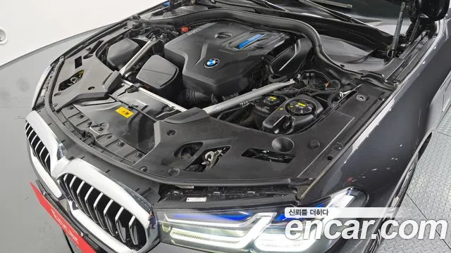 BMW 5 Series G30 — Фото автомобиля 8