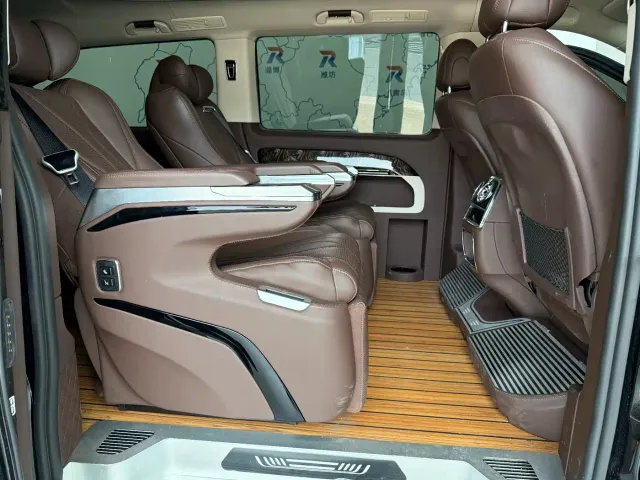 Mercedes-Benz Vito — Фото автомобиля 9