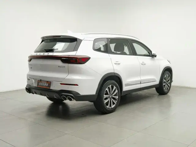 Chery Tiggo 8 — Фото автомобиля 2