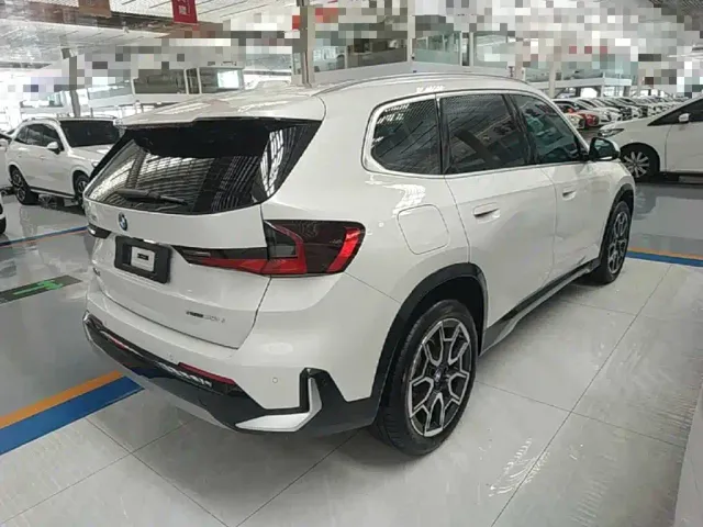 BMW X1 — Фото автомобиля 6