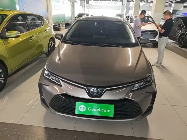 Toyota Corolla — Фото автомобиля 2