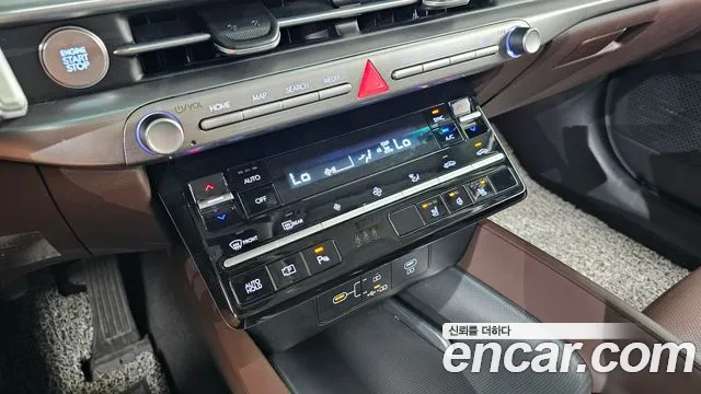Hyundai Grandeur GN7 — Фото автомобиля 27