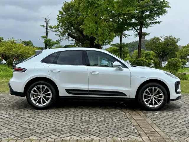 Porsche Macan — Фото автомобиля 17