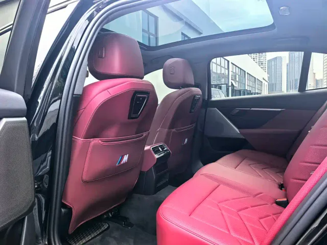 BMW 5 Series — Фото автомобиля 7