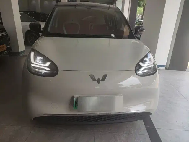 Wuling Bingo — Фото автомобиля 2