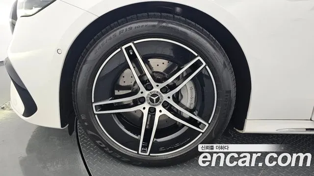 Mercedes-Benz E-Class E-класс W214 — Фото автомобиля 5