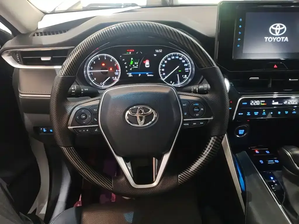 Toyota Lingfang HARRIER 2022 2.0L CVT 2WD Luxury Edition — Фото автомобиля 10