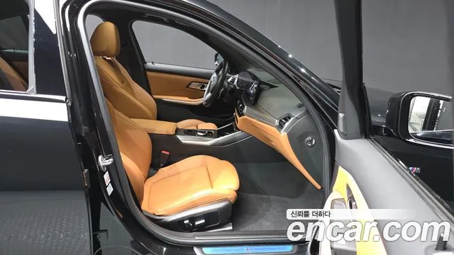 BMW 3 Series G20 — Фото автомобиля 11