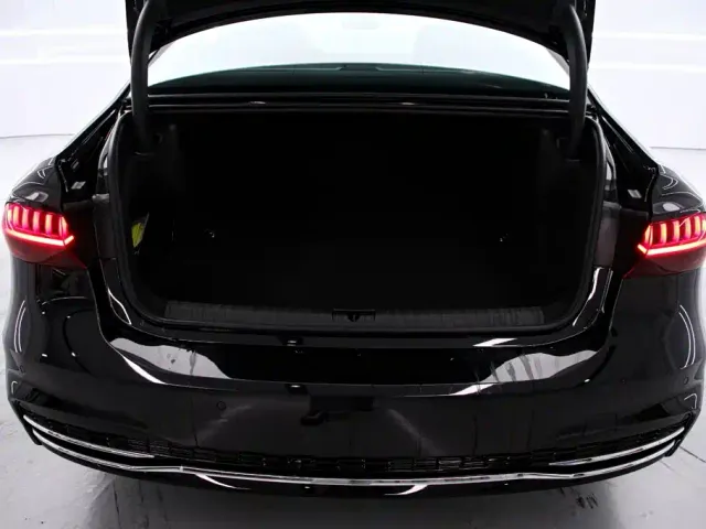 Audi A7L — Фото автомобиля 17