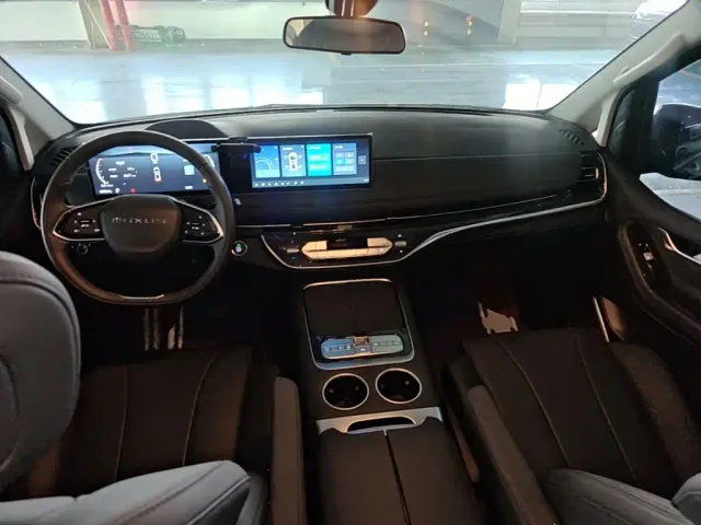 Maxus G10 — Фото автомобиля 9