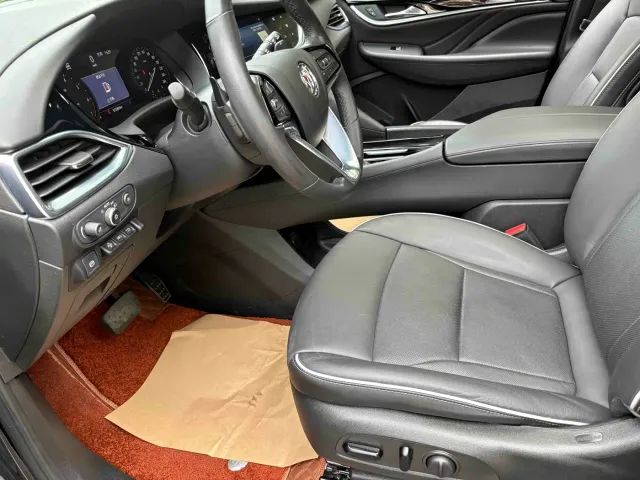 Buick Enclave — Фото автомобиля 5