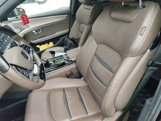 BYD Han — Фото автомобиля 11