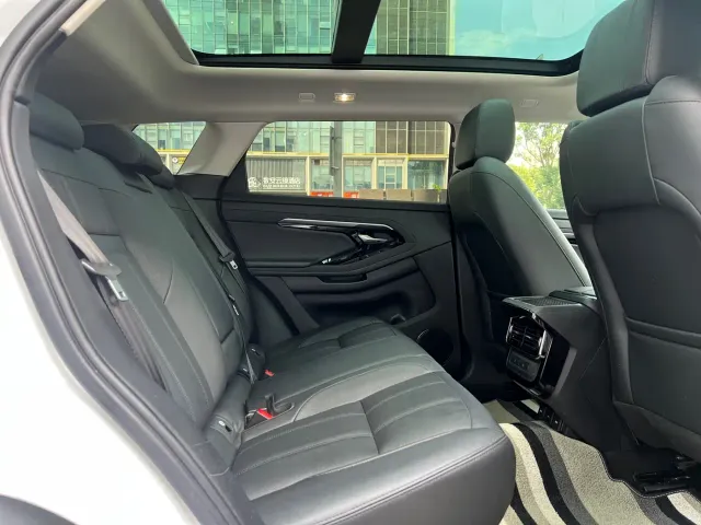 Land Rover Range Rover Evoque — Фото автомобиля 16