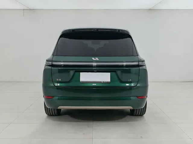 Li Auto L9 — Фото автомобиля 3