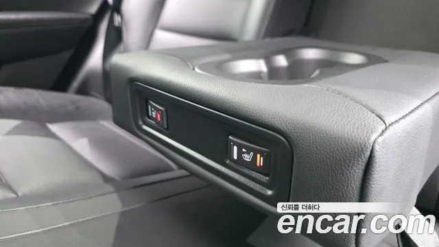 Renault-KoreaSamsung QM6 Новый QM6 2.0 LPe RE Signature 2WD — Фото автомобиля 19