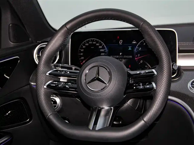 Mercedes-Benz C-Class — Фото автомобиля 15