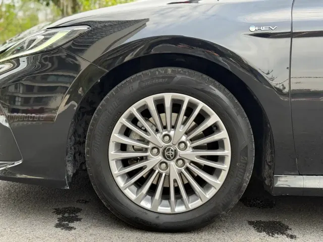Toyota Camry — Фото автомобиля 15
