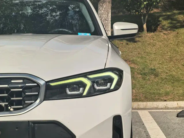 BMW 3 Series — Фото автомобиля 4