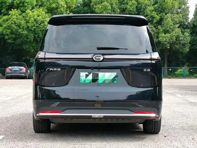 GAC Trumpchi E8 — Фото автомобиля 9