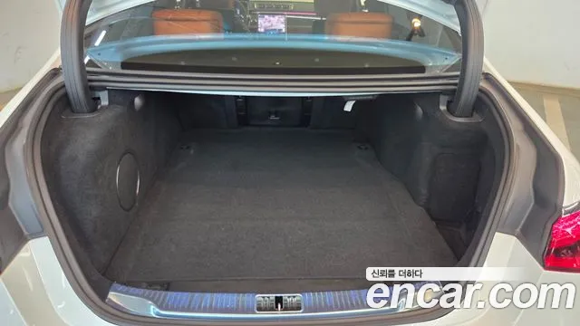 Mercedes-Benz S-Class S-класс W223 — Фото автомобиля 19