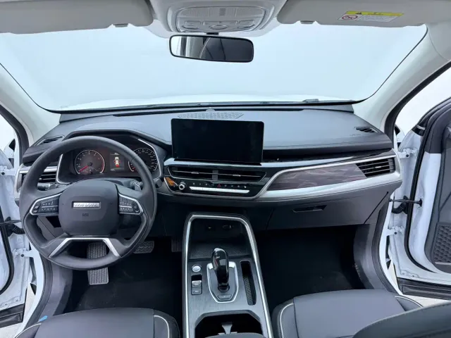 Haval H6 — Фото автомобиля 12