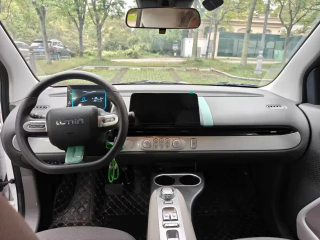 Changan Lumin — Фото автомобиля 5