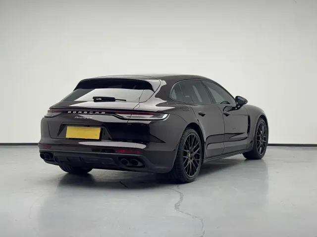 Porsche Panamera — Фото автомобиля 27