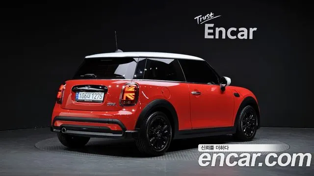 Mini Cooper Cooper Classic — Фото автомобиля 2