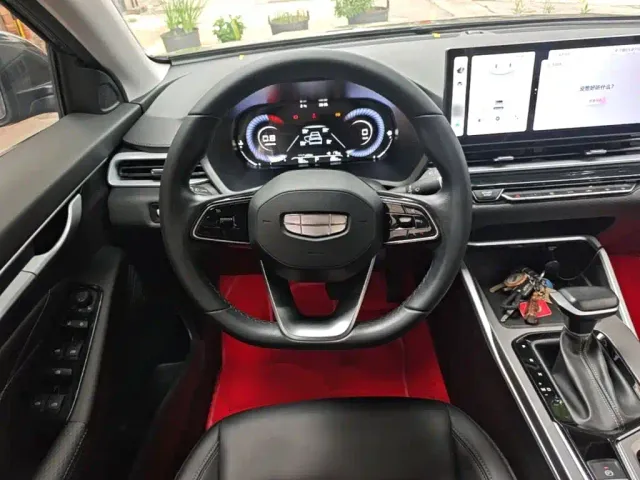 Geely Emgrand — Фото автомобиля 6