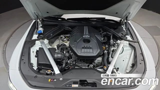 Genesis G70 New — Фото автомобиля 9