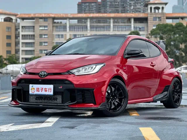 Toyota GR YARIS — Фото автомобиля 4