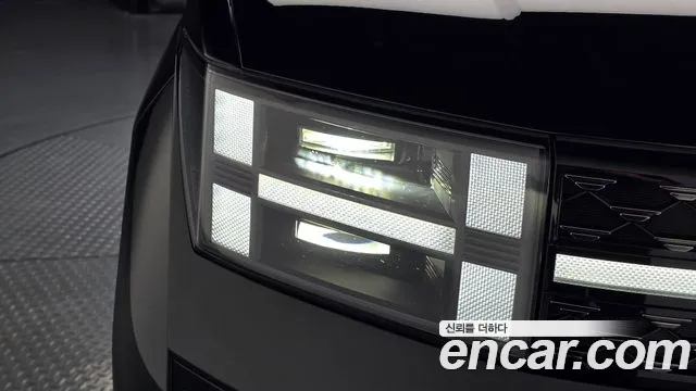 Hyundai Santafe Santa Fe (MX5) Бензин 2.5T 2WD — Фото автомобиля 20