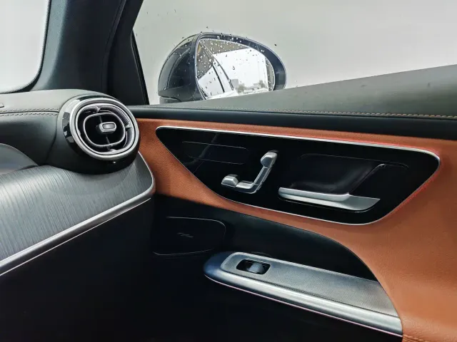 Mercedes-Benz GLC-Class — Фото автомобиля 16