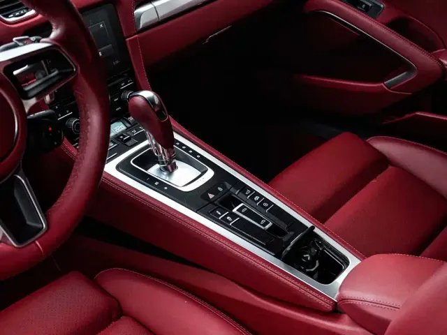 Porsche 718 — Фото автомобиля 5