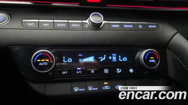 Hyundai AVANTE Новый Avante (CN7) 1.6 LPi (Для проката) — Фото автомобиля 22