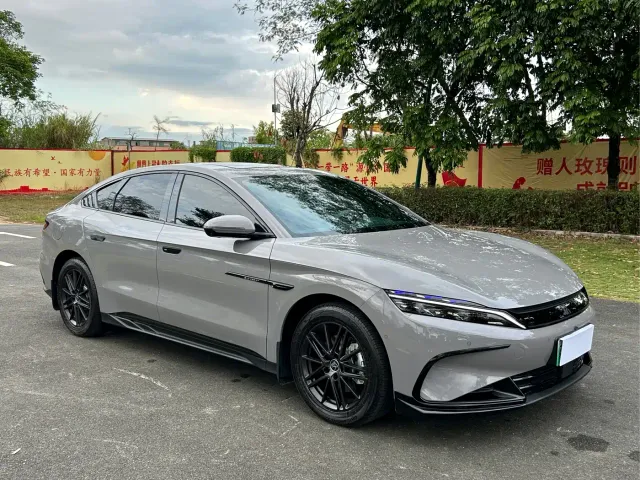 BYD Han — Фото автомобиля 3