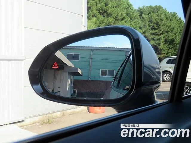 Hyundai Sonata — Фото автомобиля 5
