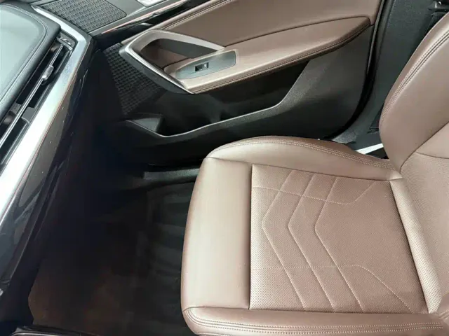 BMW X1 — Фото автомобиля 13