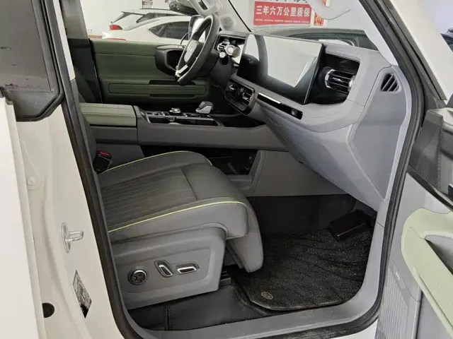 BAIC BJ40 — Фото автомобиля 8