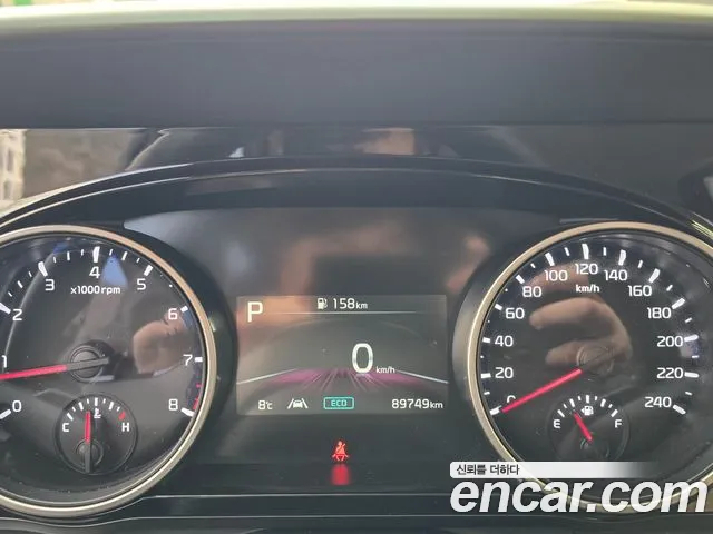 Kia Canival Carnival 4 поколение Бензин 9 мест Prestige — Фото автомобиля 8
