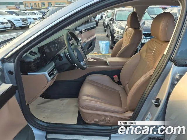 Hyundai Grandeur GN7 — Фото автомобиля 12