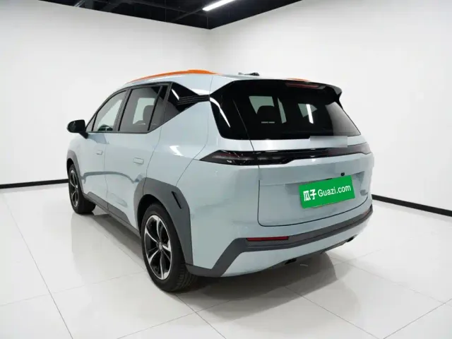 GAC Aion Y — Фото автомобиля 4