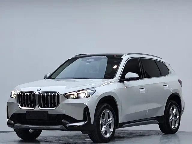 BMW X1 — Фото автомобиля 2