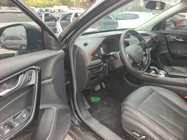 Dongfeng Fengshen AX7 — Фото автомобиля 15