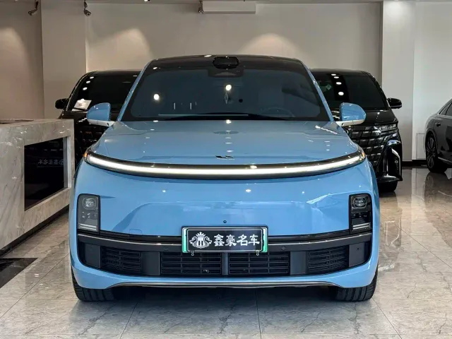 Li Auto Li Xiang L9 2022 Max — Фото автомобиля 2