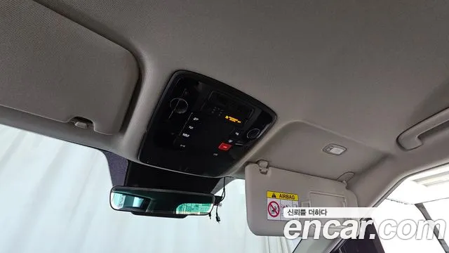 Kia Carnival 4th Gen — Фото автомобиля 24