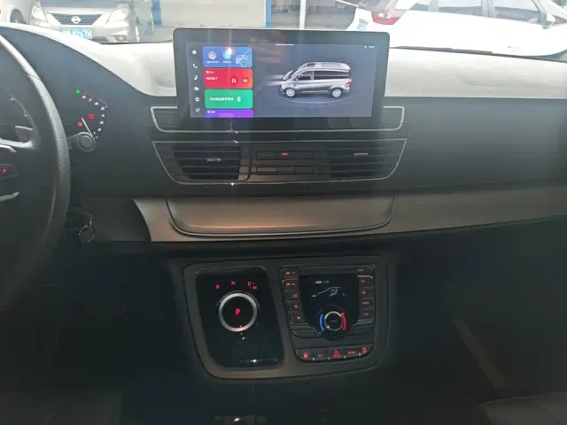 Maxus G20 — Фото автомобиля 8