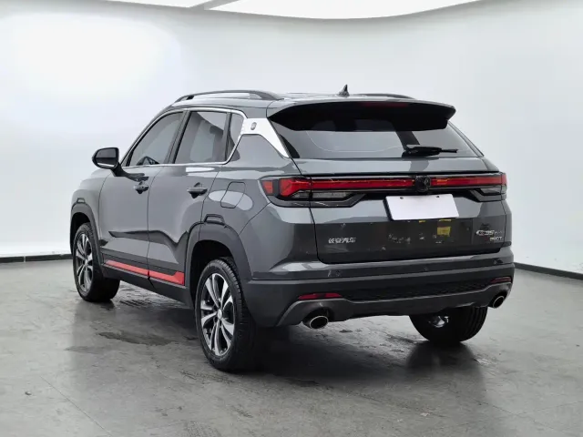 Changan CS35 Plus — Фото автомобиля 6
