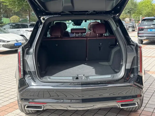 Cadillac XT5 — Фото автомобиля 16