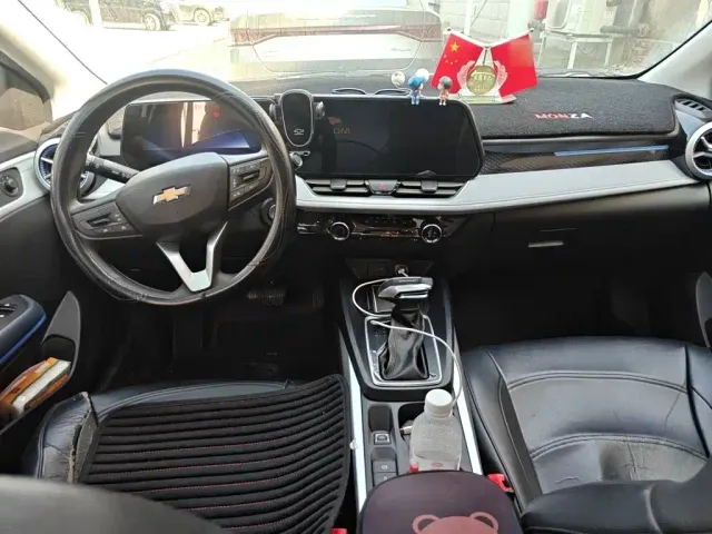 Chevrolet Monza — Фото автомобиля 10
